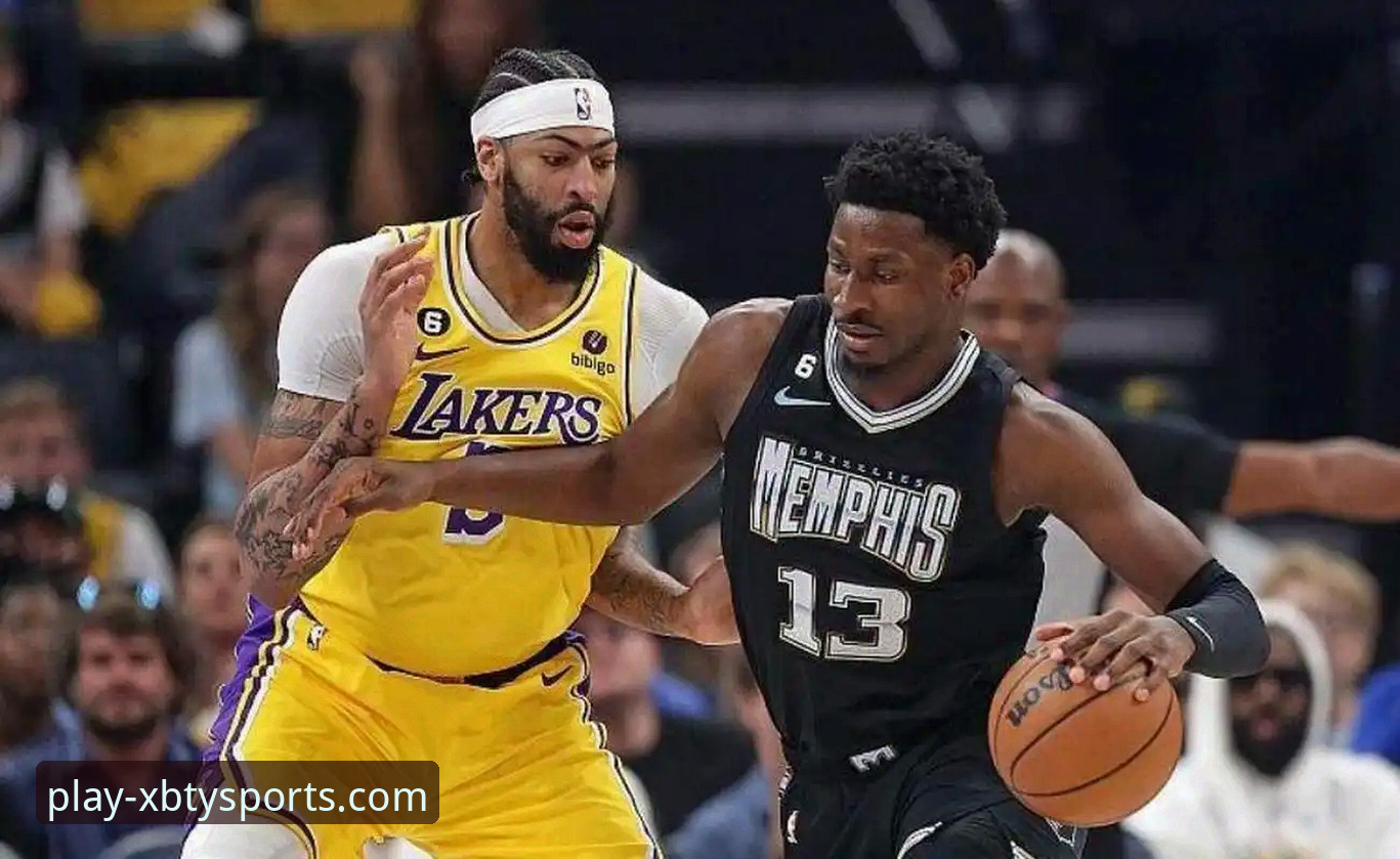 深度解析湖人锁定季后赛：资深球迷分享新宝体育平台观赛心得